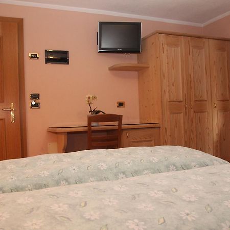 Albergo Caravasc Livigno Exteriör bild